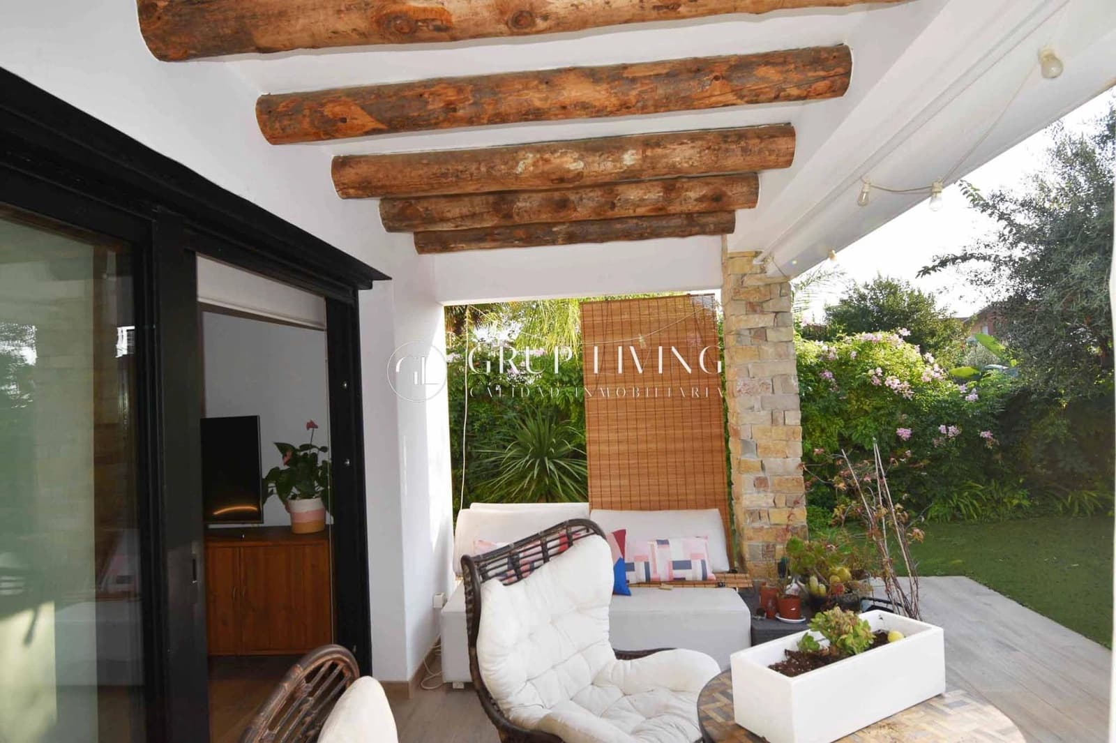 Appartement de 2 chambres à louer à Sitges - 2 000 € (Ref: 9317929)