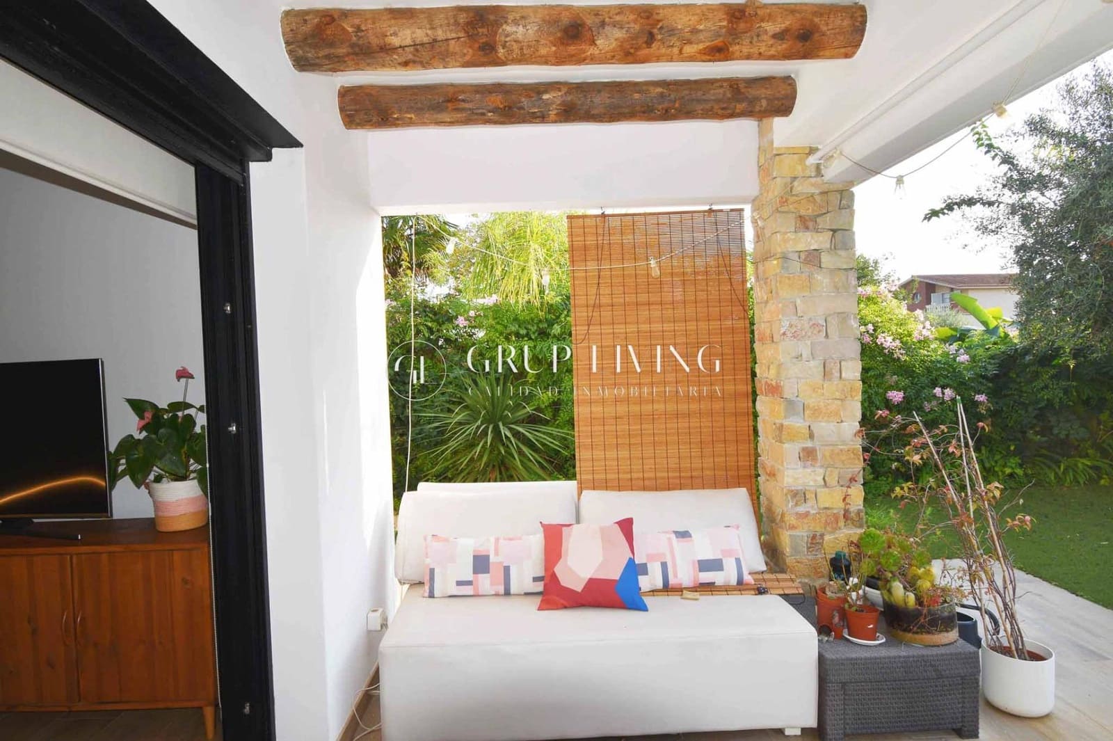 Appartement de 2 chambres à louer à Sitges - 2 000 € (Ref: 9317929)