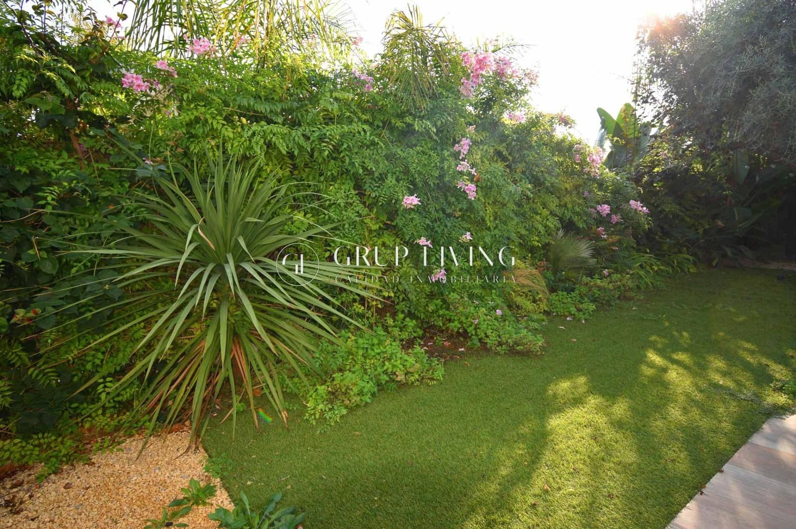 Appartement de 2 chambres à louer à Sitges - 2 000 € (Ref: 9317929)