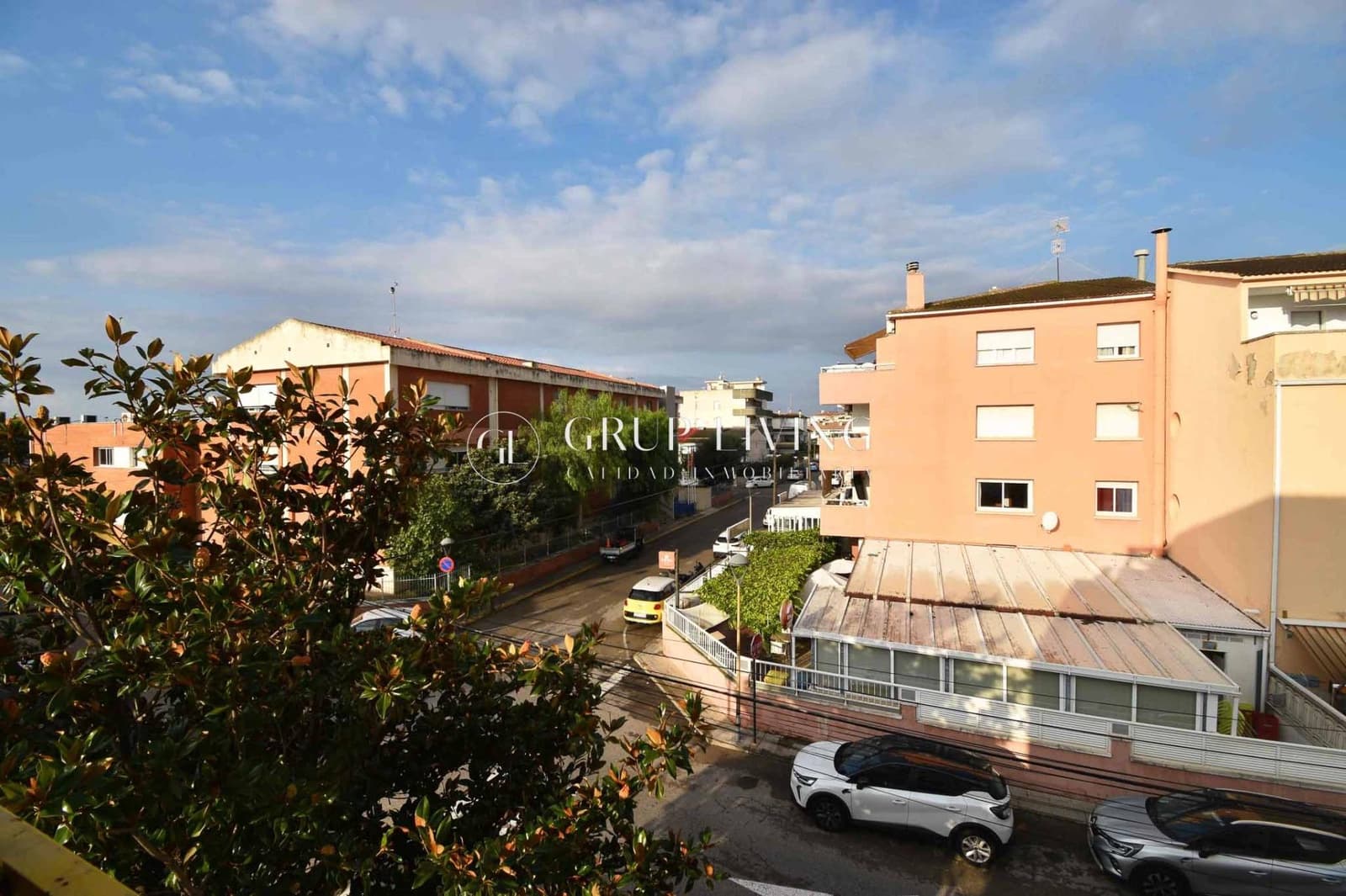 3 bedroom Flat for sale in Cunit with garage - € 184,500 (Ref: 9321999)
