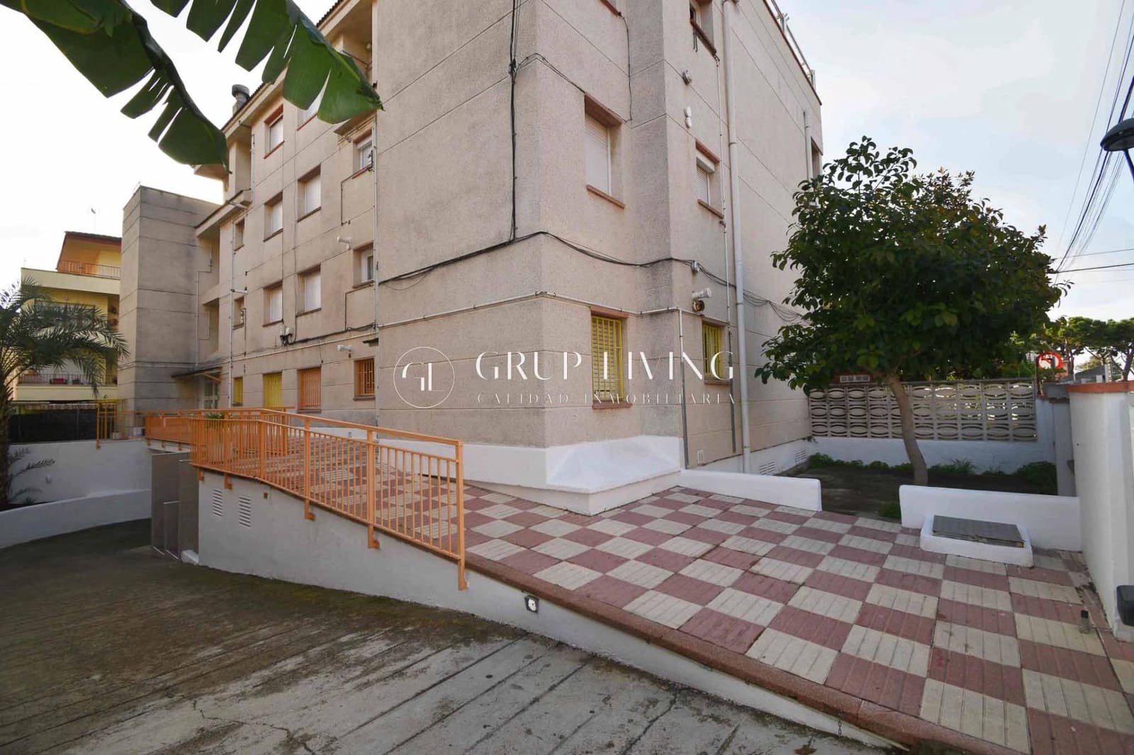 3 bedroom Flat for sale in Cunit with garage - € 184,500 (Ref: 9321999)