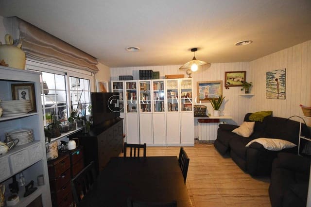 3 quarto Apartamento para venda em Castelldefels - 405 000 € (Ref: 9353697)