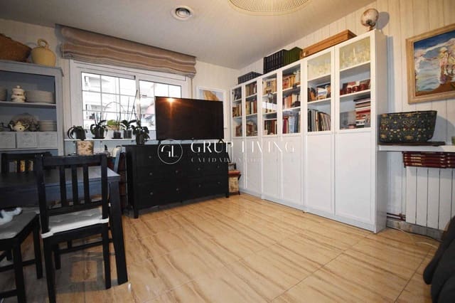 3 quarto Apartamento para venda em Castelldefels - 405 000 € (Ref: 9353697)