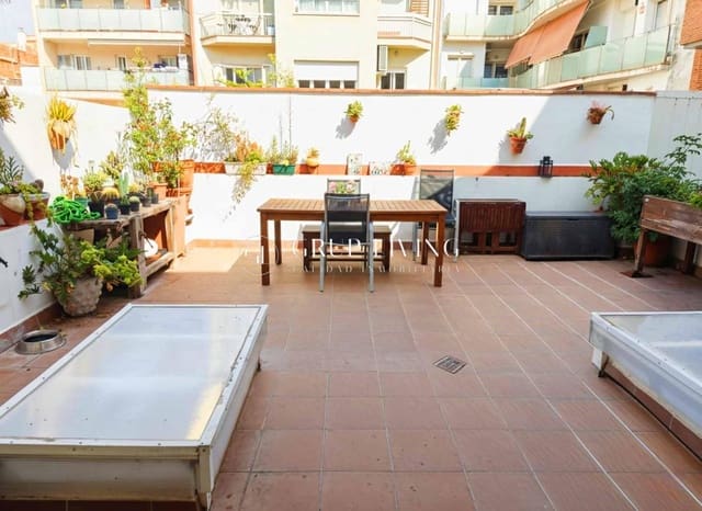 3 quarto Apartamento para venda em Castelldefels - 405 000 € (Ref: 9353697)