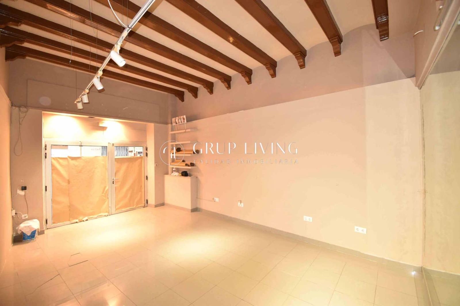 Komercyjne na sprzedaż w Sitges - 450 000 € (Ref: 9388019)