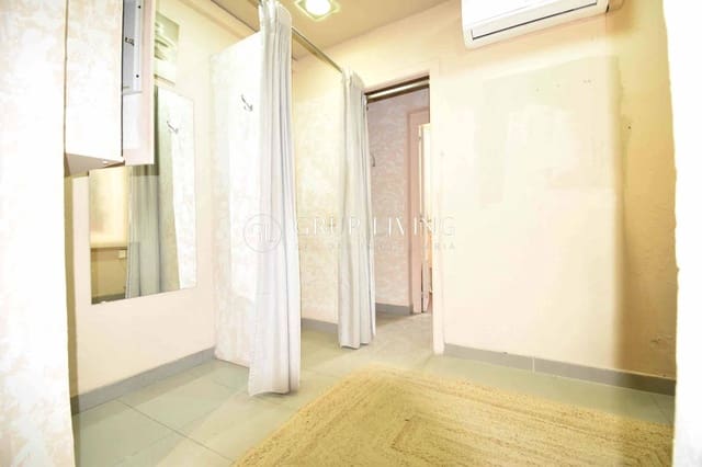 Commercial for sale in Sitges - € 450,000 (Ref: 9388019)