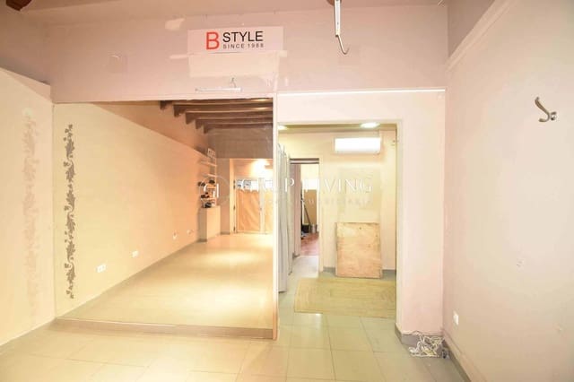 Commercial for sale in Sitges - € 450,000 (Ref: 9388019)