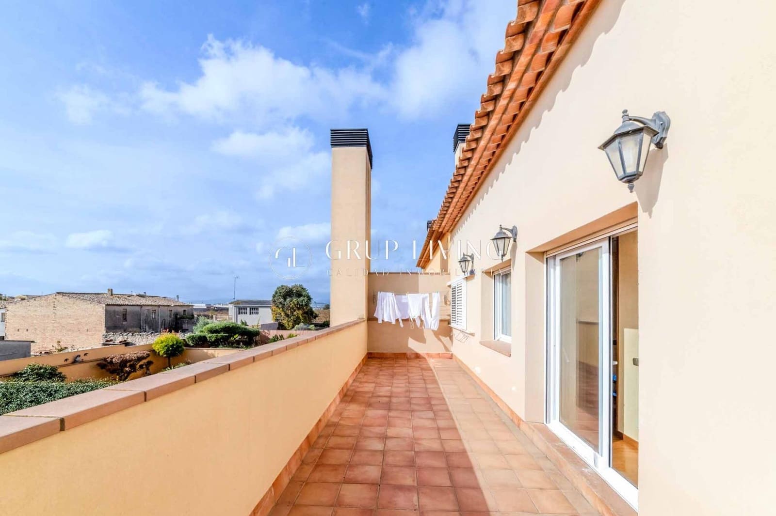 5 quarto Moradia para venda em Sant Pere Molanta com garagem - 395 000 € (Ref: 9390997)