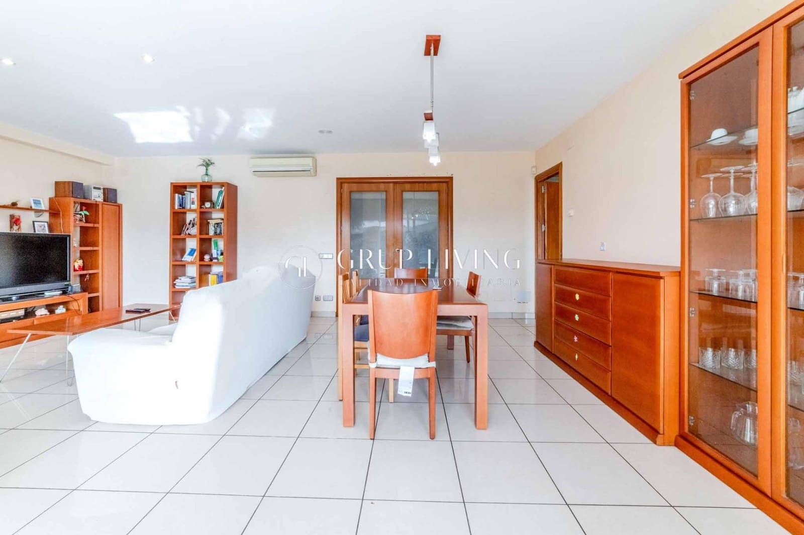 5 quarto Moradia para venda em Sant Pere Molanta com garagem - 395 000 € (Ref: 9390997)