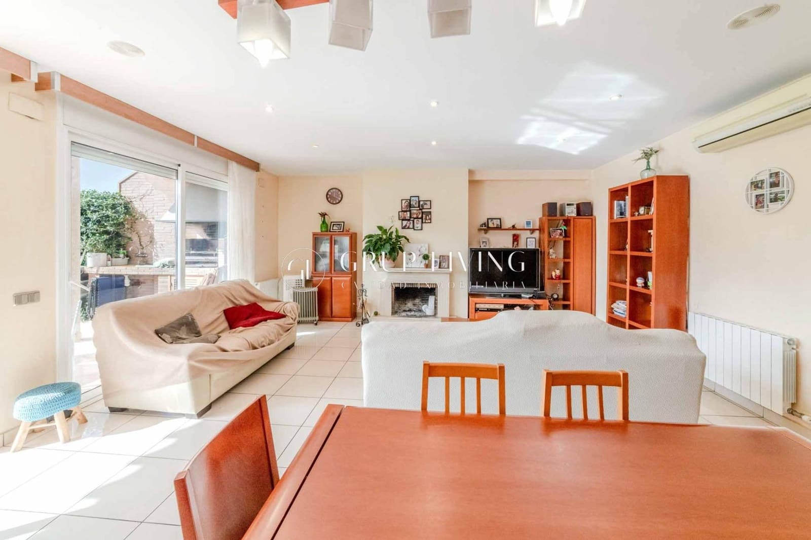 5 quarto Moradia para venda em Sant Pere Molanta com garagem - 395 000 € (Ref: 9390997)