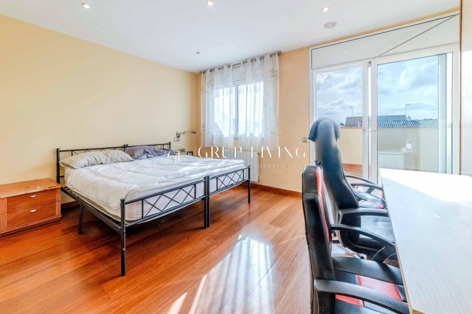 5 quarto Moradia para venda em Sant Pere Molanta com garagem - 395 000 € (Ref: 9390997)