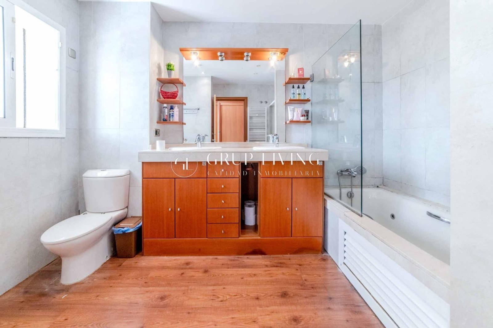 5 quarto Moradia para venda em Sant Pere Molanta com garagem - 395 000 € (Ref: 9390997)