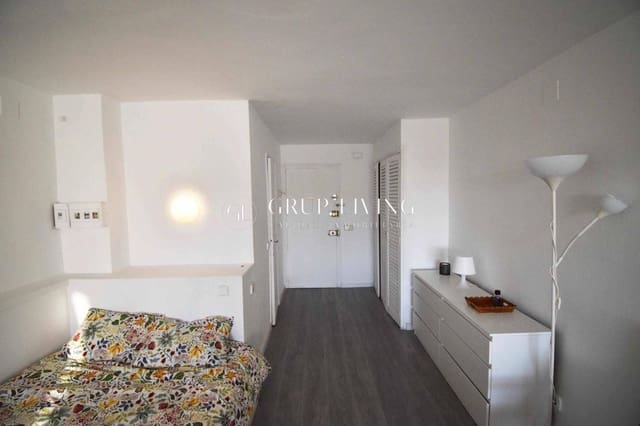 1 bedroom Flat for rent in Sitges with pool - € 975 (Ref: 9401265)