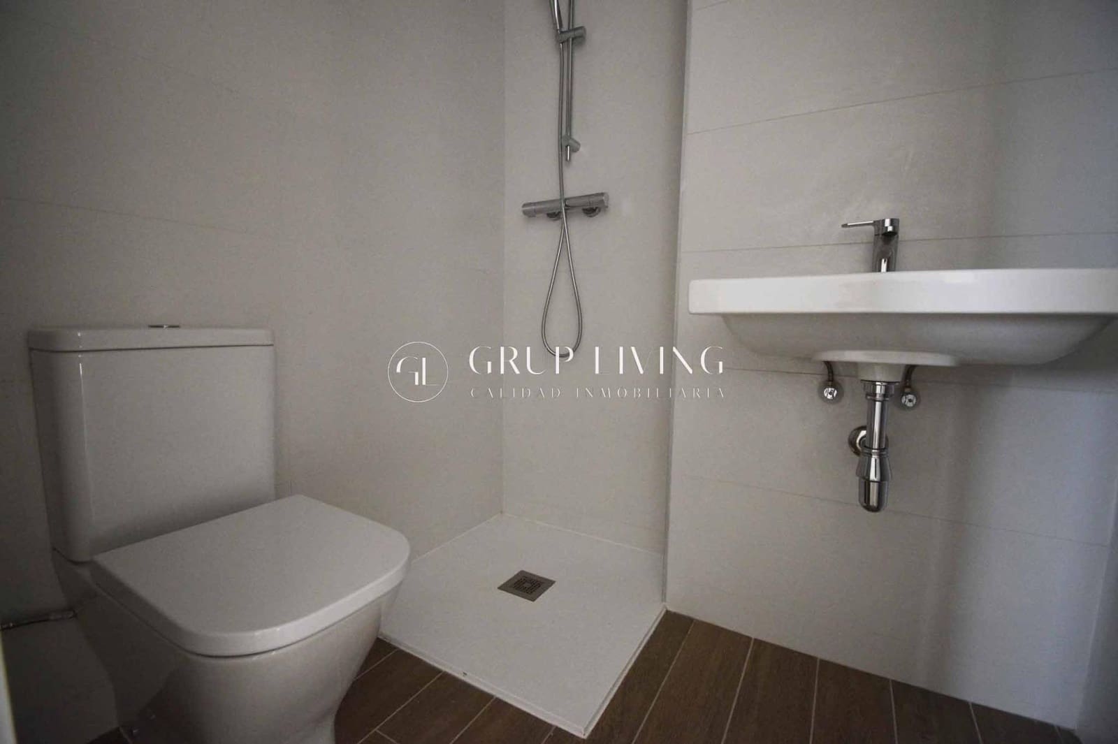 2 bedroom Flat for rent in Vilanova i la Geltru with pool garage - € 1,100 (Ref: 9431146)