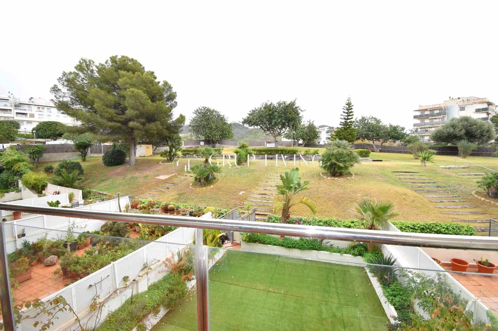 3 bedroom Flat for sale in Sitges with pool - € 525,000 (Ref: 9449410)