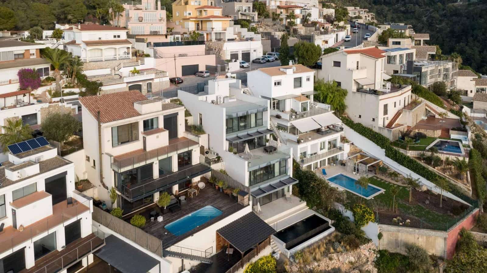 4 bedroom Villa for sale in Sitges with pool garage - € 1,800,000 (Ref: 9451164)