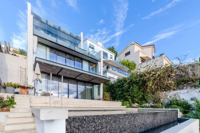 Chalet de 4 habitaciones en Sitges en venta con piscina garaje - 1.800.000 € (Ref: 9451164)