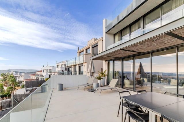4 soverom Villa til salgs i Sitges med svømmebasseng garasje - € 1 750 000 (Ref: 9451164)