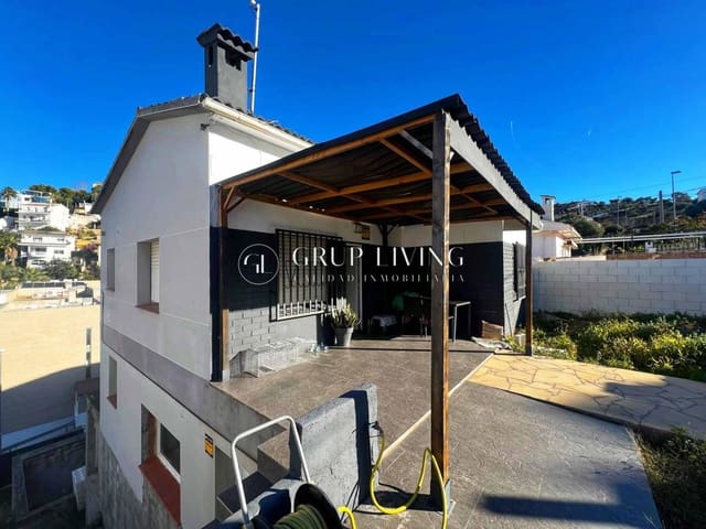 3 Zimmer Villa zu verkaufen in Sitges mit Pool - 395.000 € (Ref: 9451165)