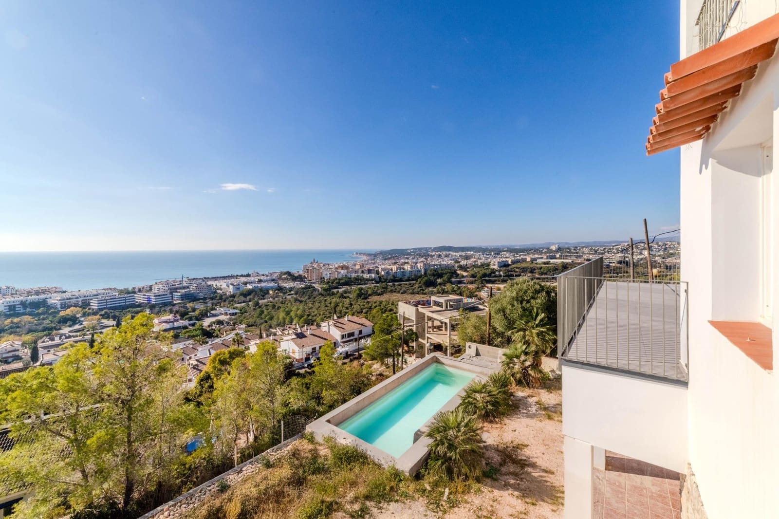 4 Zimmer Villa zu verkaufen in Sitges mit Pool Garage - 1.895.000 € (Ref: 9452367)