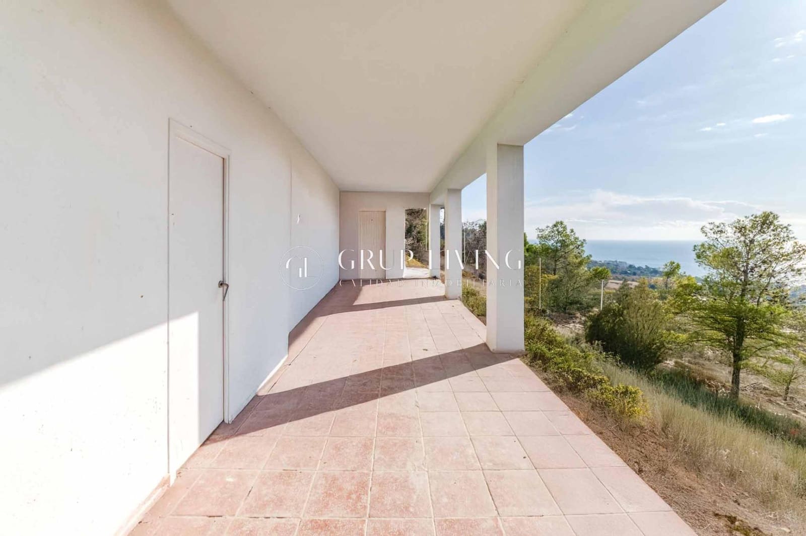 4 quarto Moradia para venda em Sitges com piscina garagem - 1 895 000 € (Ref: 9452367)