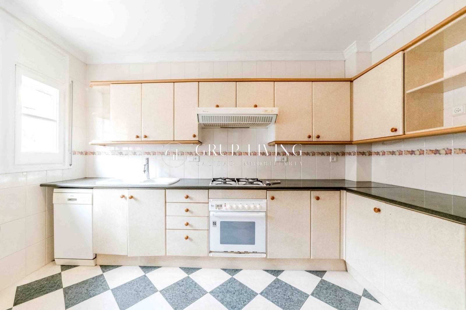 3 Zimmer Wohnung zu verkaufen in Sitges - 575.000 € (Ref: 9456370)