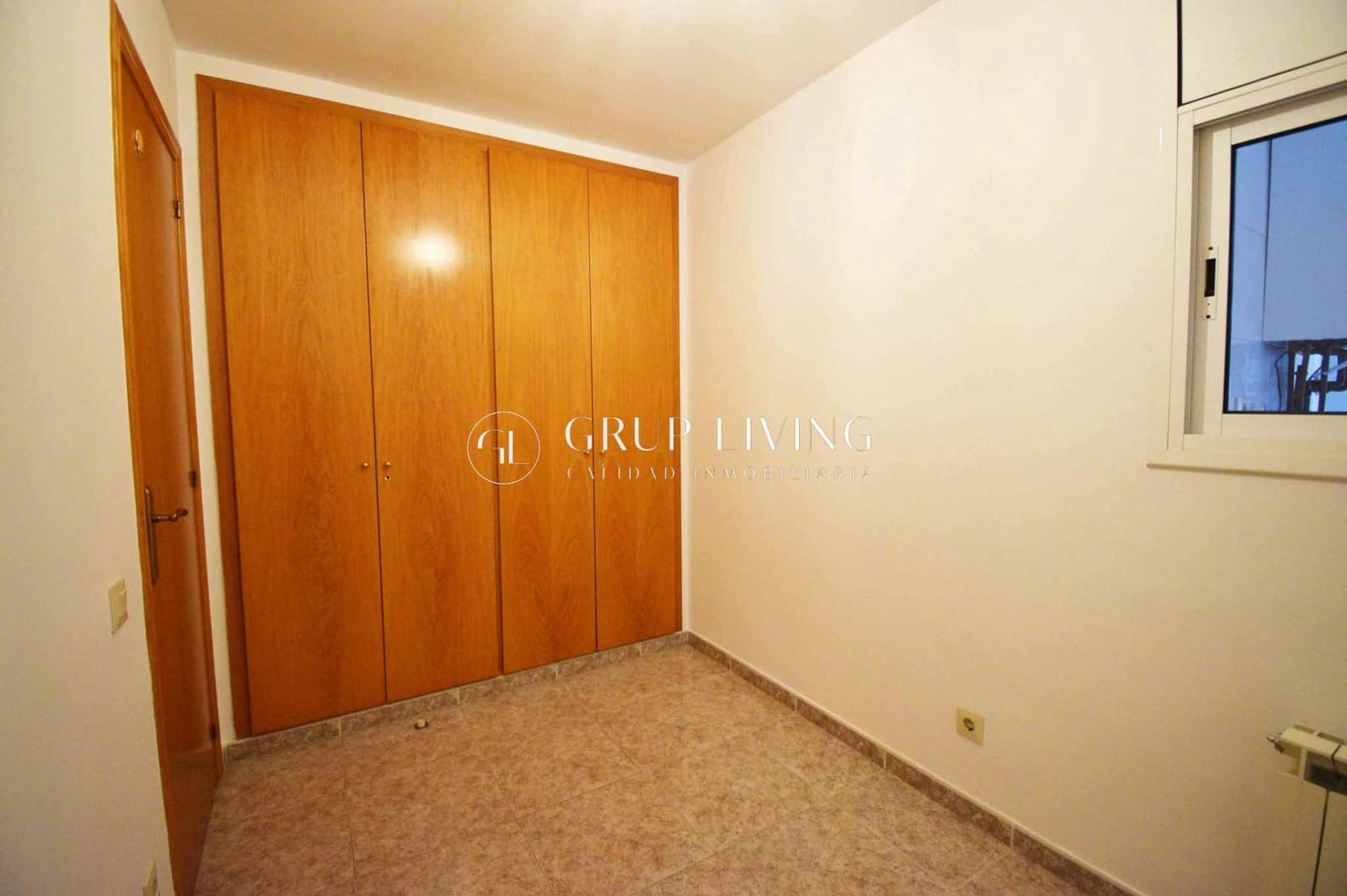 Appartement de 4 chambres à louer à Sant Pere de Ribes avec garage - 1 800 € (Ref: 9456371)