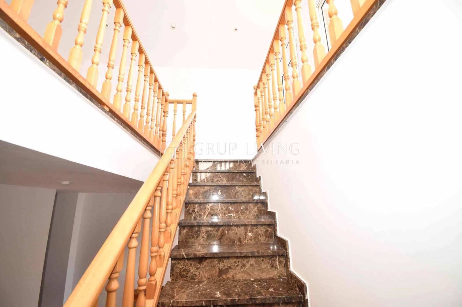 Appartement de 4 chambres à louer à Sant Pere de Ribes avec garage - 1 800 € (Ref: 9456371)