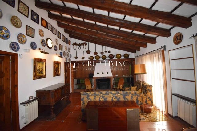 Chalet de 4 habitaciones en Olivella en alquiler con piscina garaje - 1.800 € (Ref: 9468551)