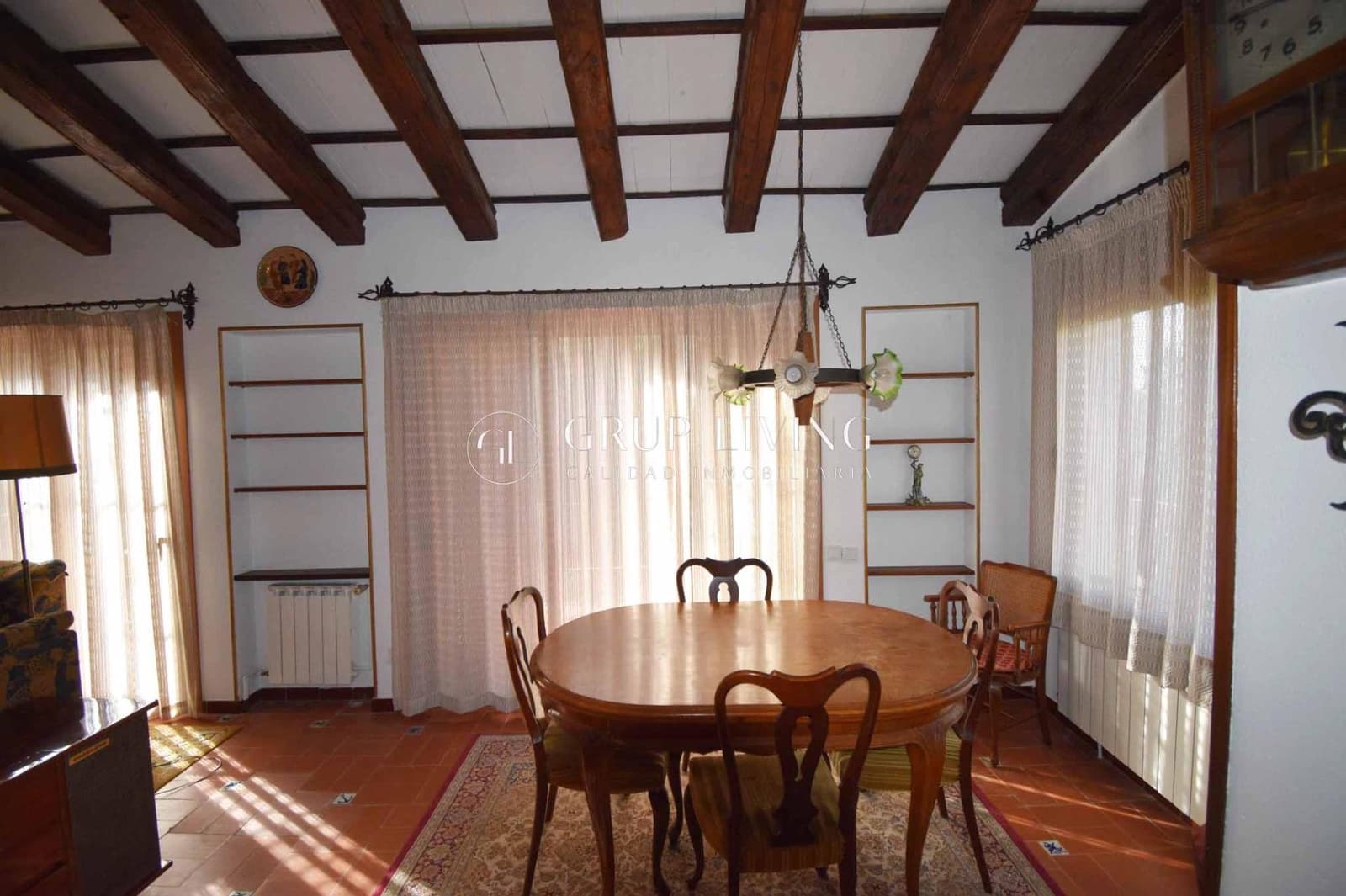 Chalet de 4 habitaciones en Olivella en alquiler con piscina garaje - 1.800 € (Ref: 9468551)
