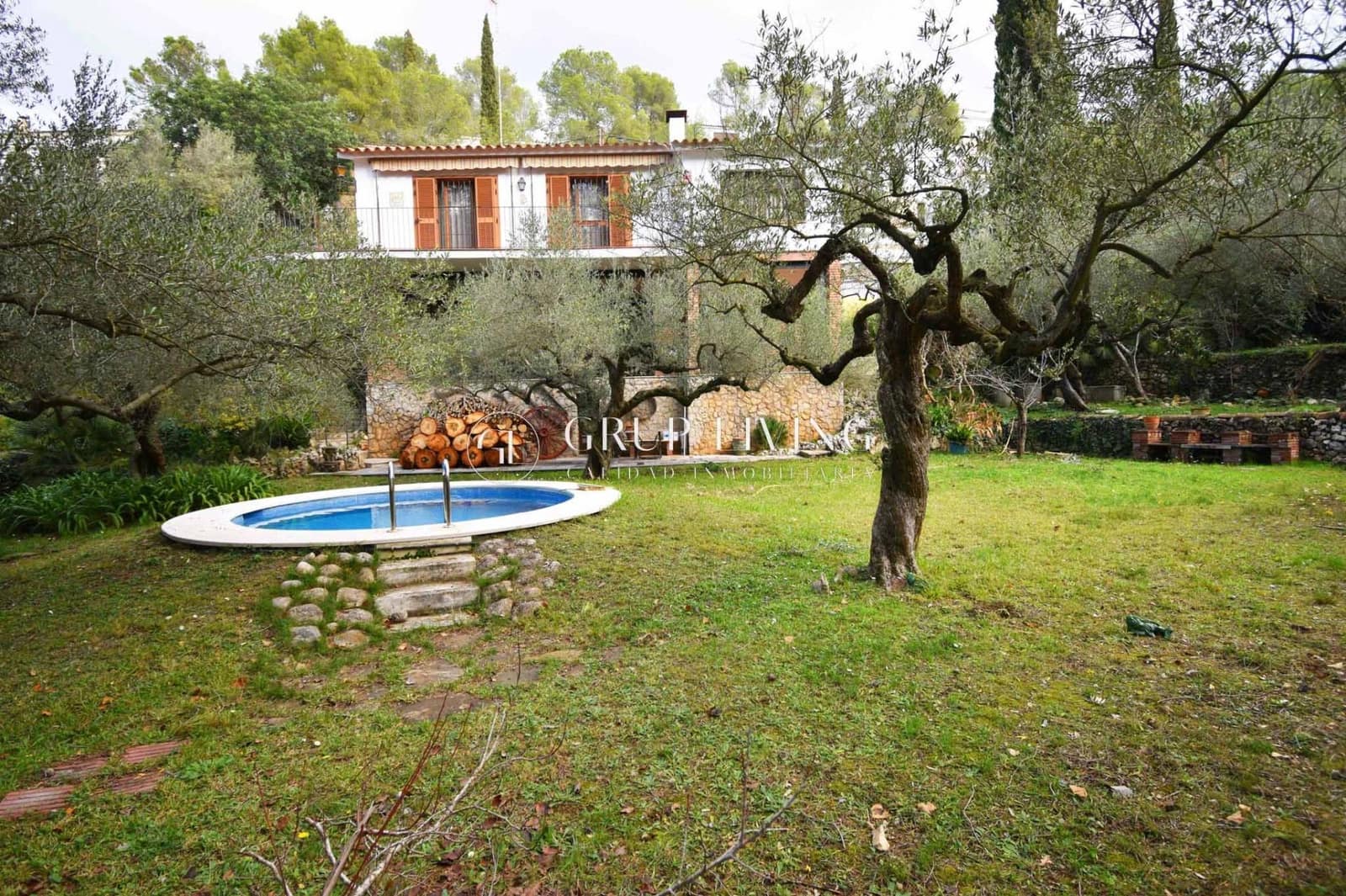 Chalet de 4 habitaciones en Olivella en alquiler con piscina garaje - 1.800 € (Ref: 9468551)