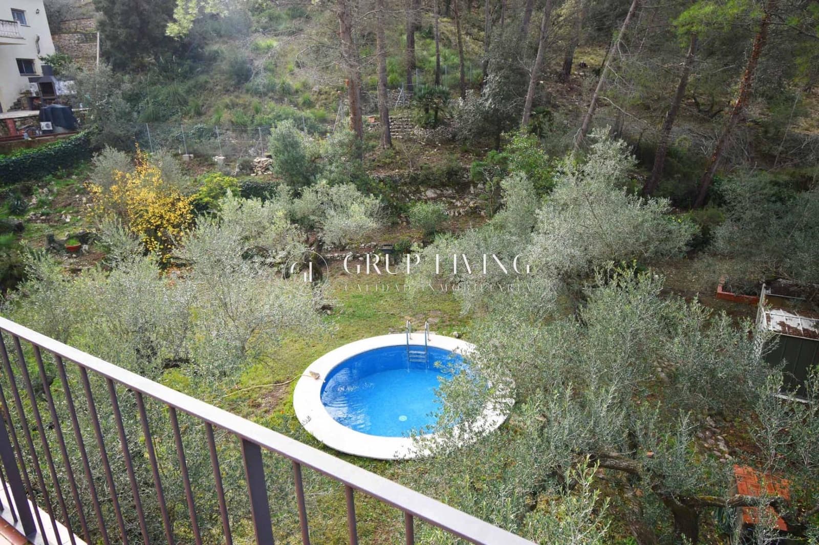 Chalet de 4 habitaciones en Olivella en alquiler con piscina garaje - 1.800 € (Ref: 9468551)