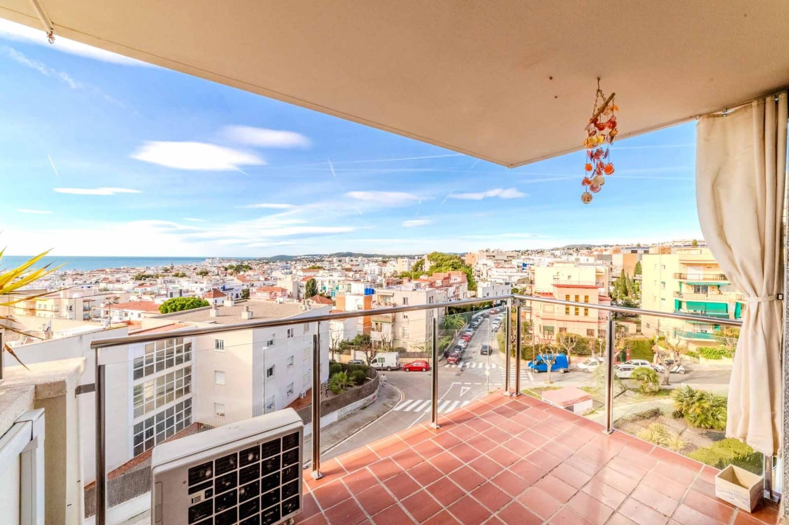 1 bedroom Flat for sale in Sitges with pool - € 325,000 (Ref: 9497505)