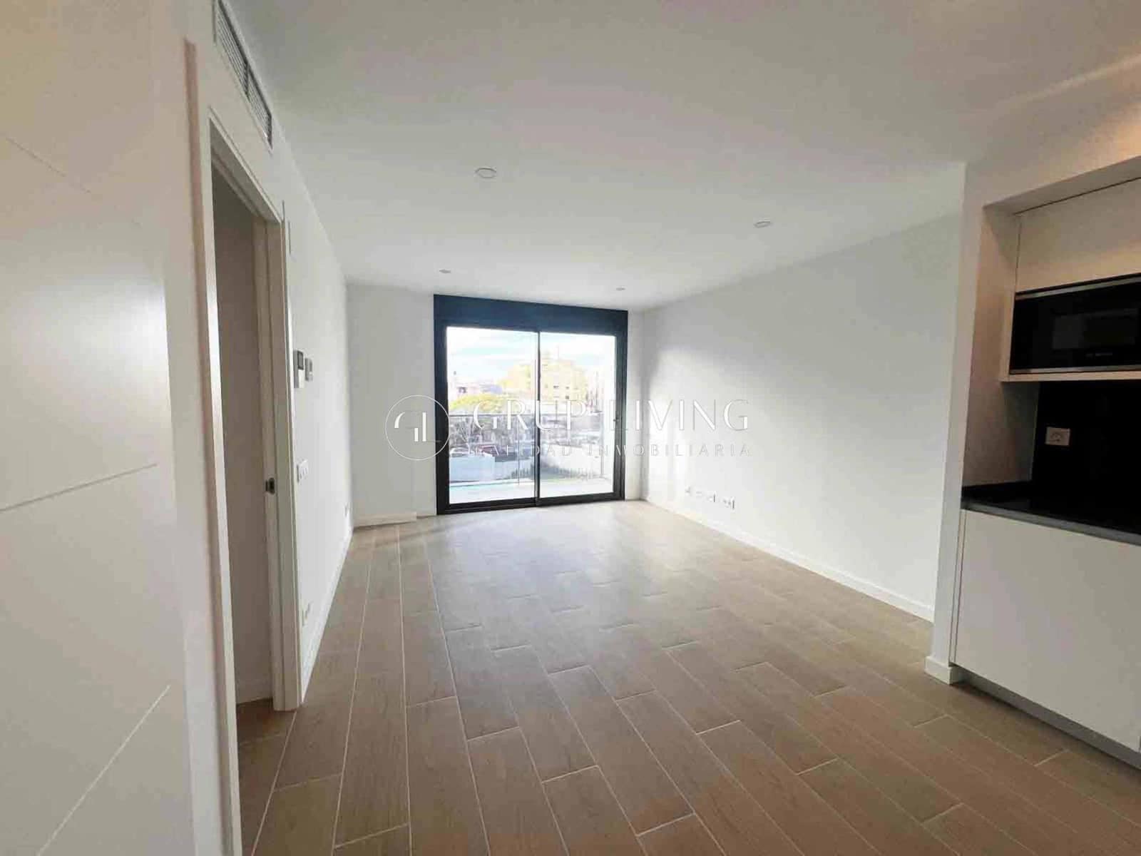 2 bedroom Flat for rent in Vilanova i la Geltru with pool garage - € 1,300 (Ref: 9497506)