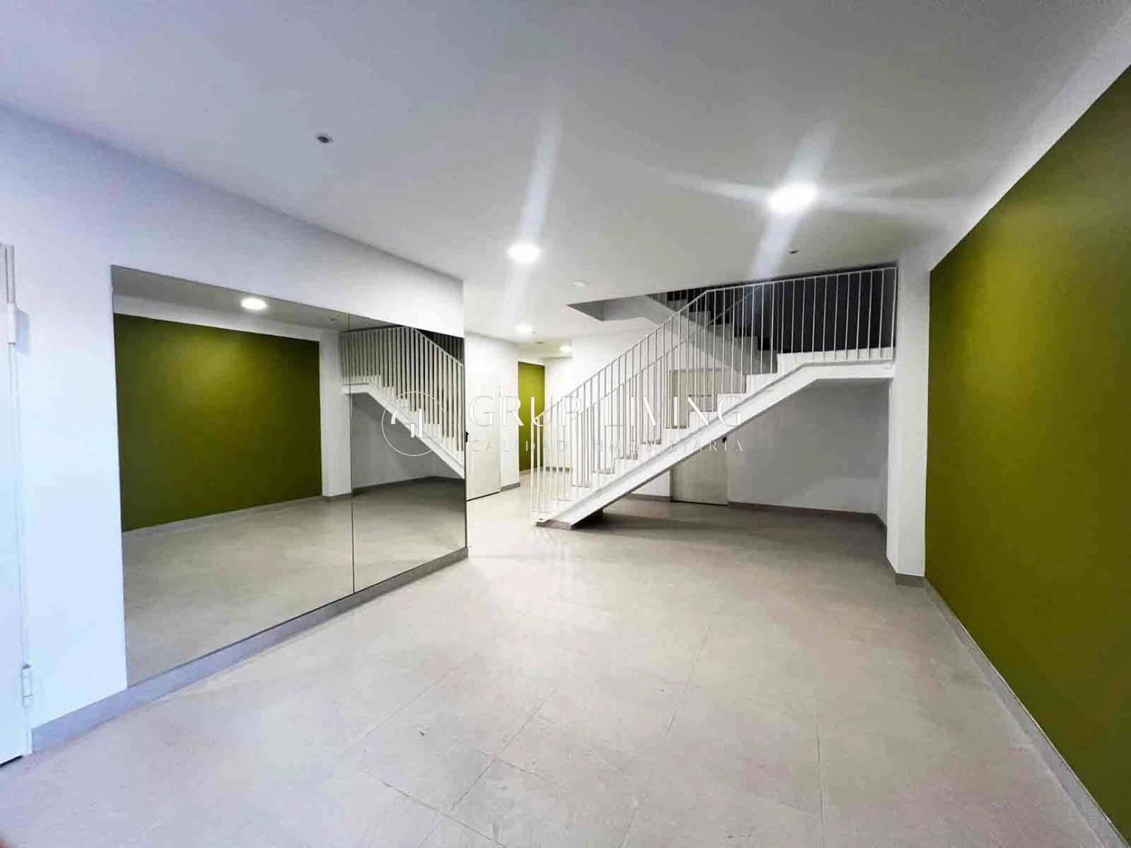 2 bedroom Flat for rent in Vilanova i la Geltru with pool garage - € 1,300 (Ref: 9497506)