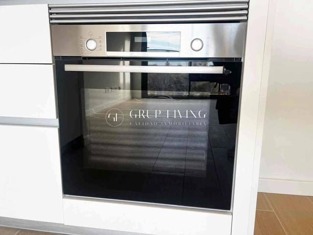 2 makuuhuone Asunto vuokrattavana paikassa Vilanova i la Geltrú mukana uima-altaan 
autotalli - 1 300 € (Ref: 9497506)