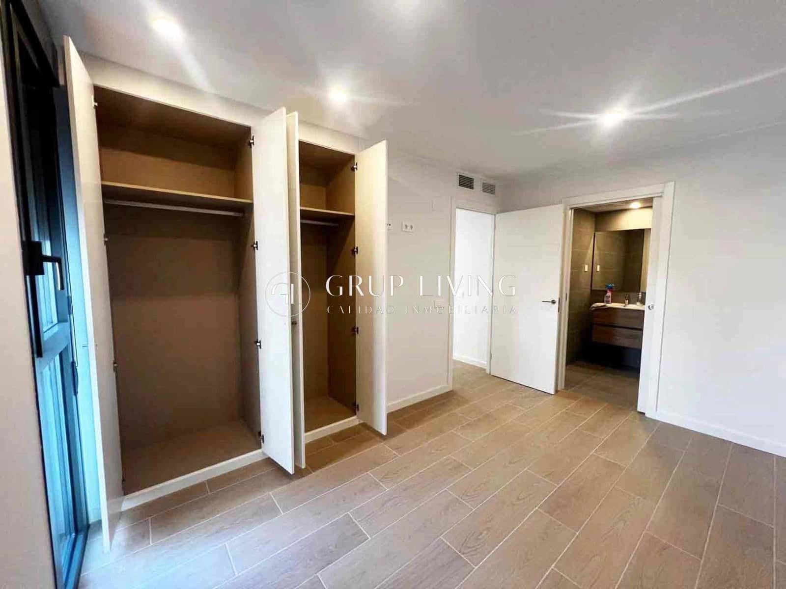 2 bedroom Flat for rent in Vilanova i la Geltru with pool garage - € 1,300 (Ref: 9497506)