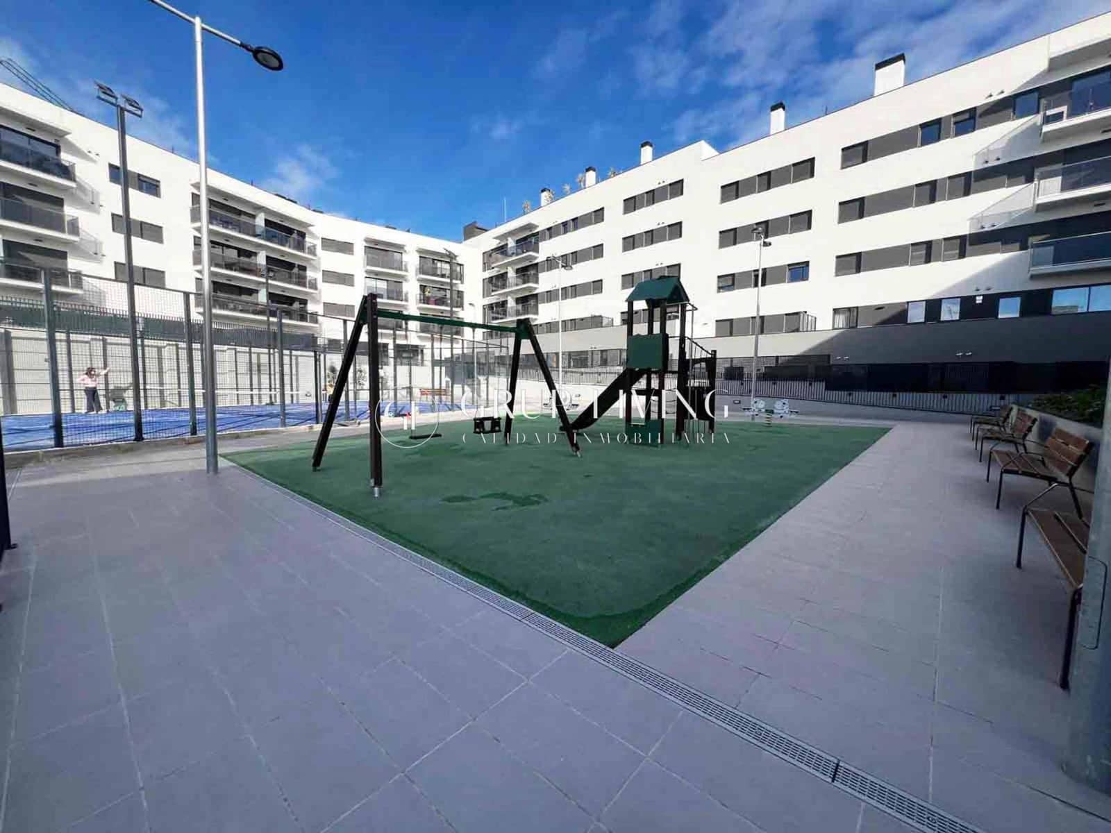 2 bedroom Flat for rent in Vilanova i la Geltru with pool garage - € 1,300 (Ref: 9497506)