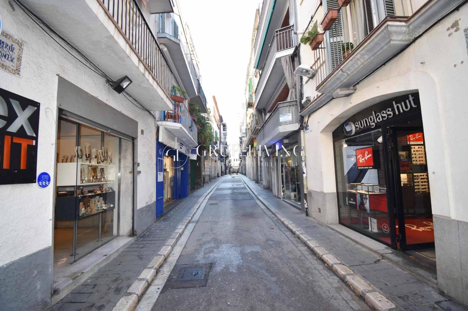 Commercial for sale in Sitges - € 575,000 (Ref: 9524415)
