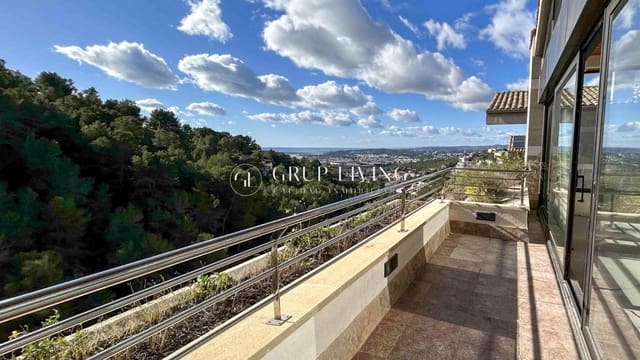 4 quarto Moradia para venda em Sitges com piscina garagem - 950 000 € (Ref: 9536494)