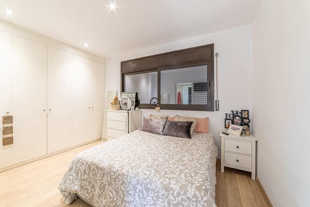 4 camera da letto Villa in vendita in Sant Pere de Ribes con piscina garage - 975.000 € (Rif: 9555976)