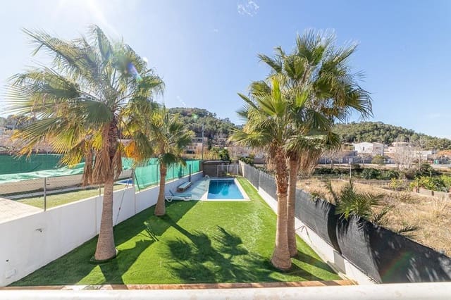 4 soveværelse Villa til salg i Sant Pere de Ribes med swimmingpool garage - € 975.000 (Ref: 9555976)