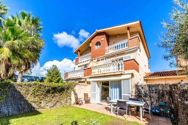 5 sovrum Villa till salu i Sitges med pool garage - 895 000 € (Ref: 9591408)