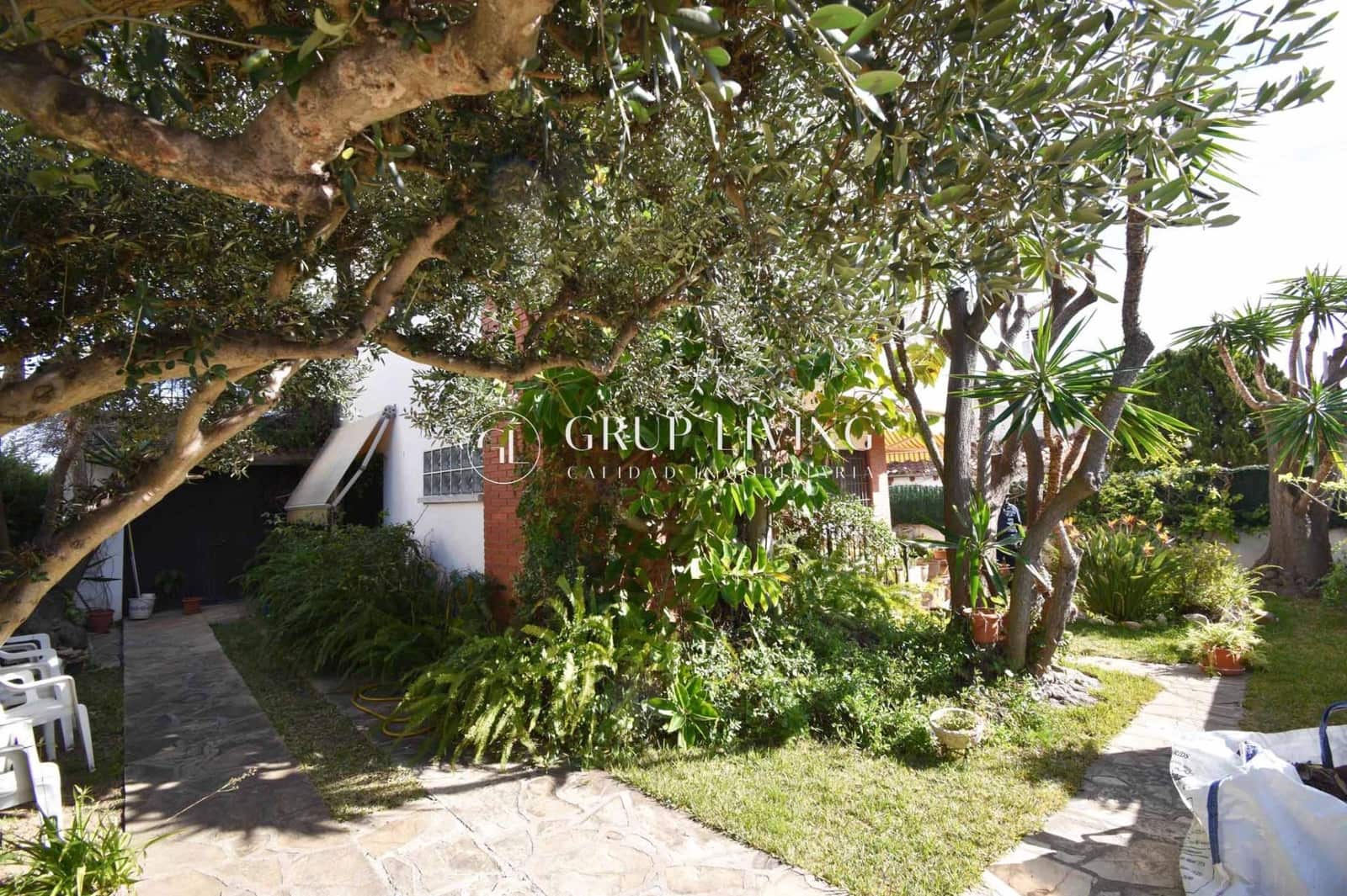 2 slaapkamer Villa te koop in Calafell met garage - € 425.000 (Ref: 9596293)