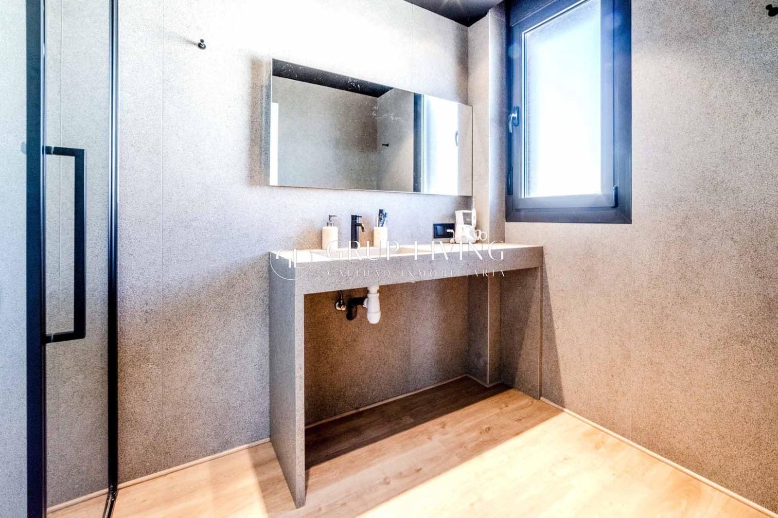 4 makuuhuone Asunto myytävänä paikassa Sitges mukana uima-altaan 
autotalli - 1 300 000 € (Ref: 9615640)