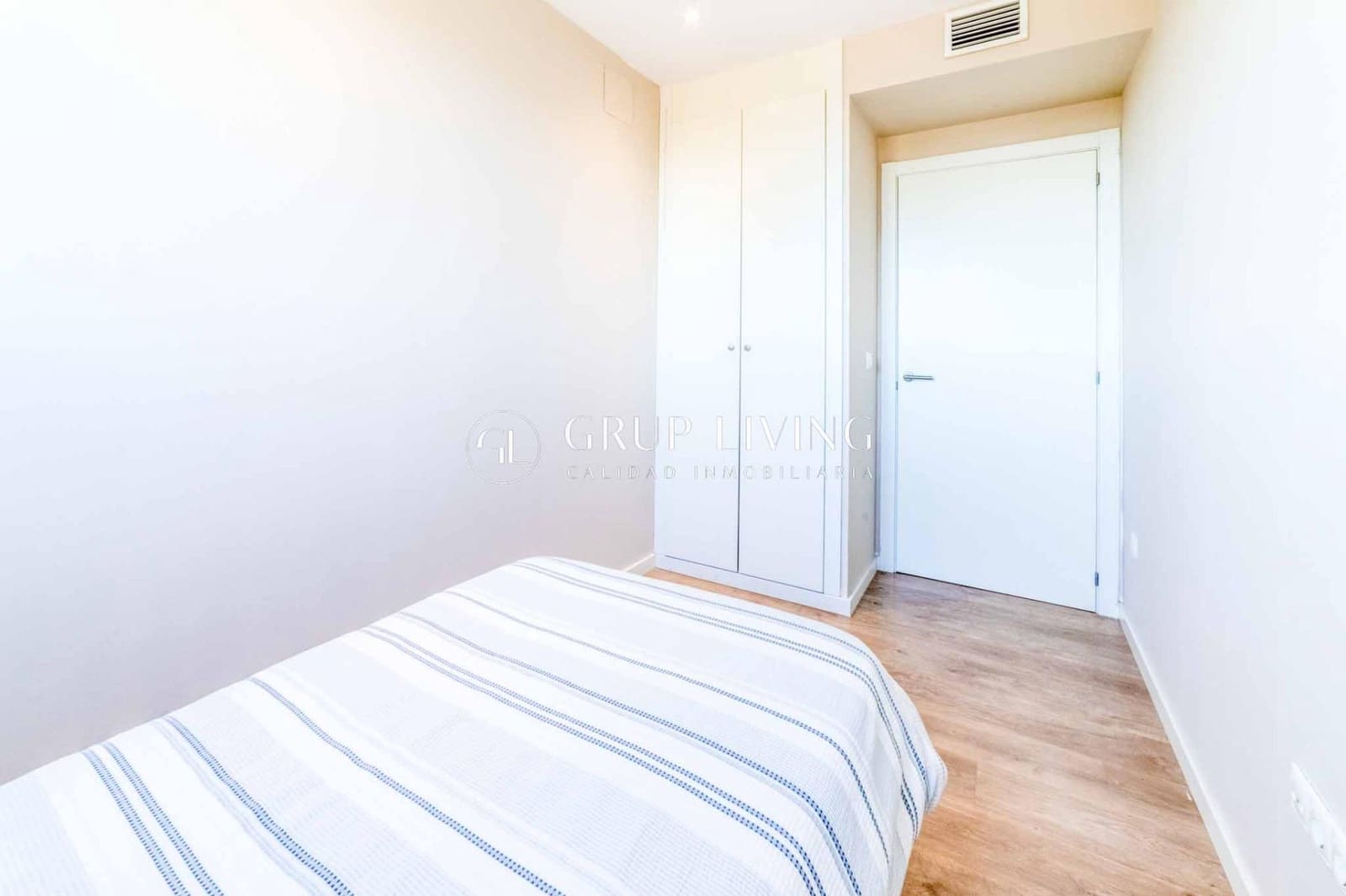 4 sovrum Lägenhet till salu i Sitges med pool garage - 1 198 000 € (Ref: 9615640)