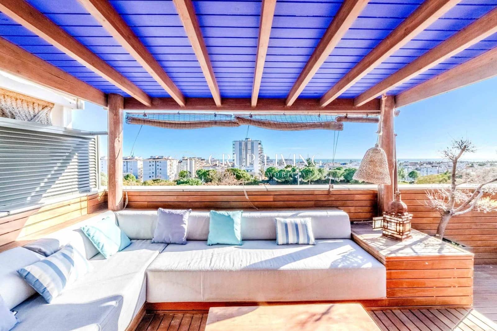 4 sovrum Lägenhet till salu i Sitges med pool garage - 1 198 000 € (Ref: 9615640)