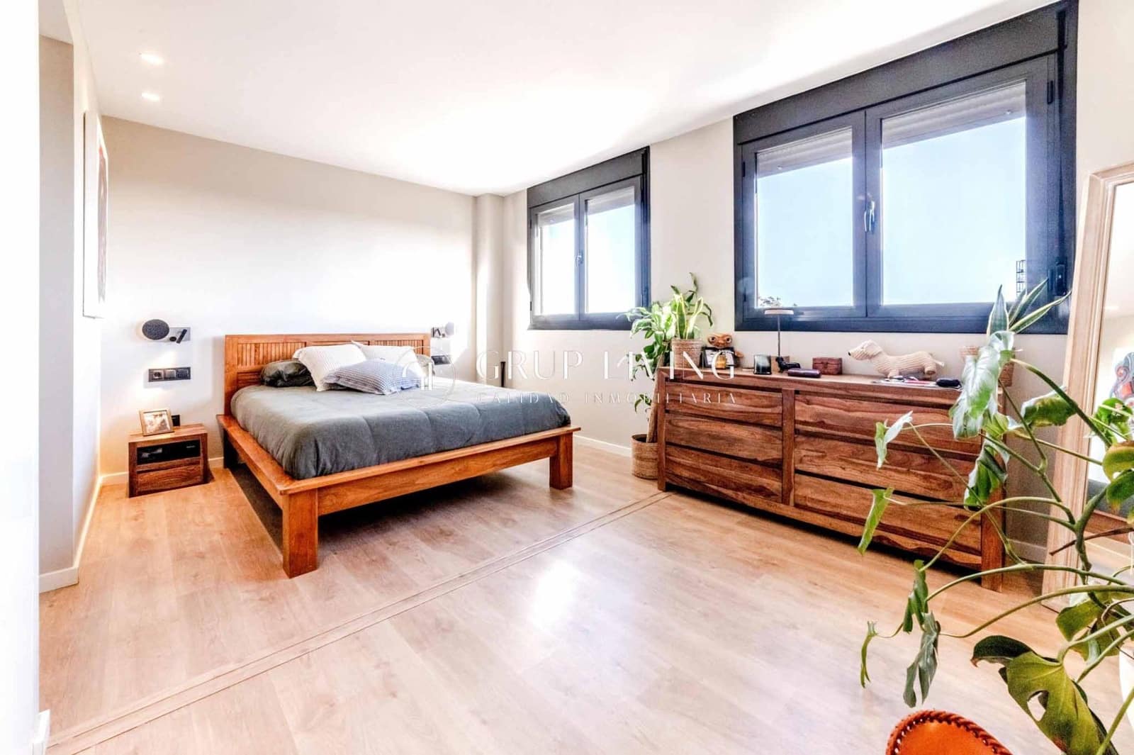 4 sovrum Lägenhet till salu i Sitges med pool garage - 1 198 000 € (Ref: 9615640)
