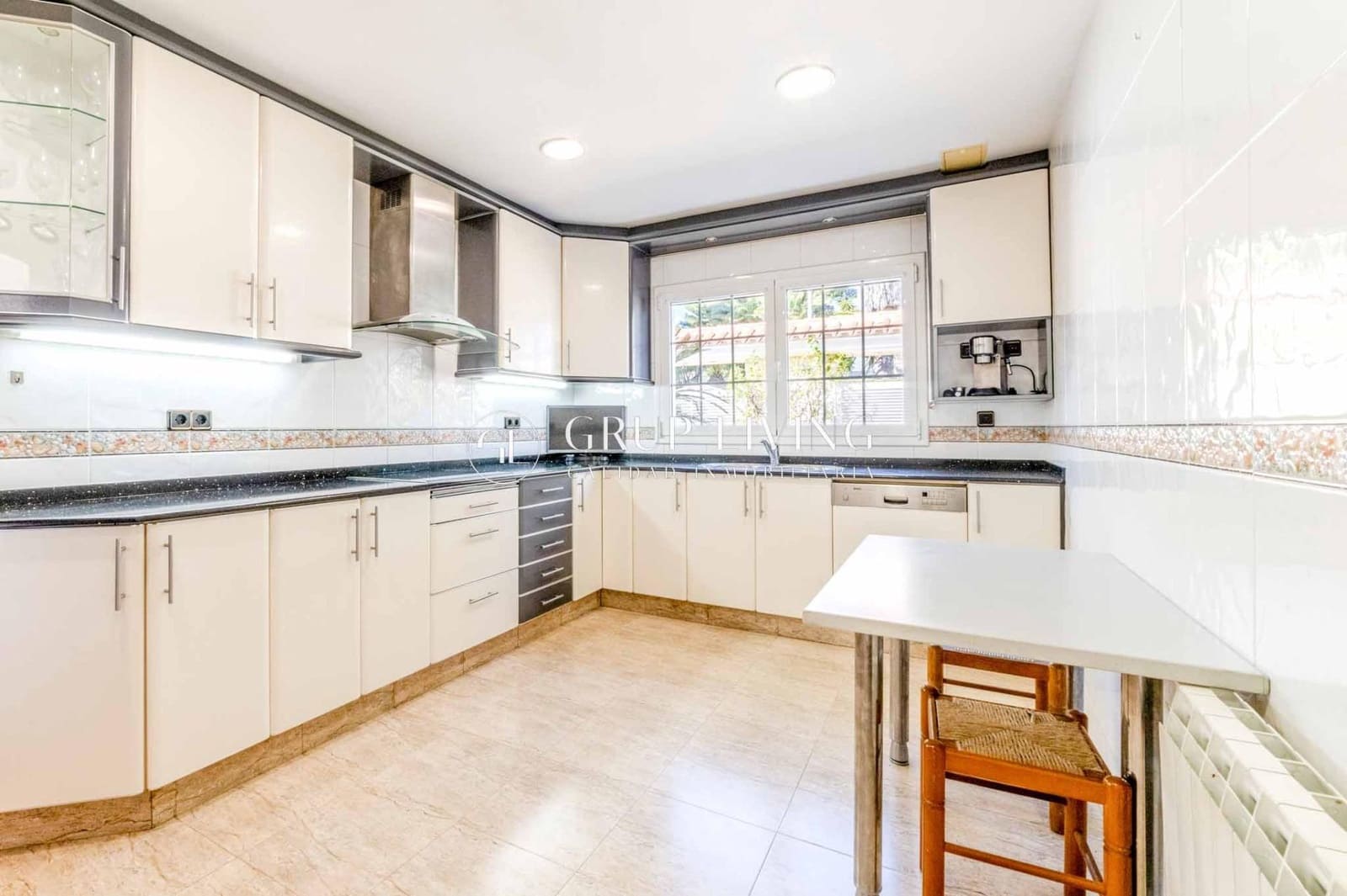 Chalet de 5 habitaciones en El Vendrell en venta con piscina garaje - 775.000 € (Ref: 9615641)