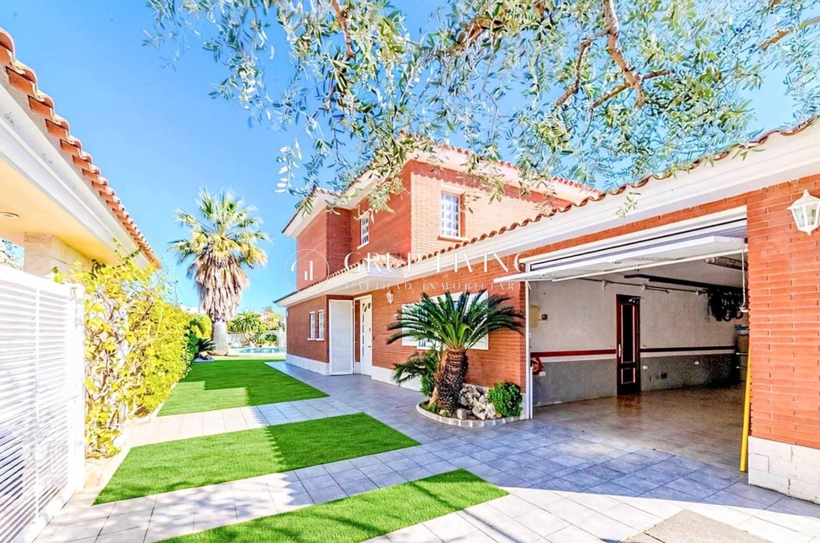 Chalet de 5 habitaciones en El Vendrell en venta con piscina garaje - 775.000 € (Ref: 9615641)